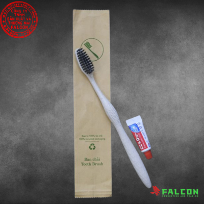 ban-chai-danh-rang-khach-san