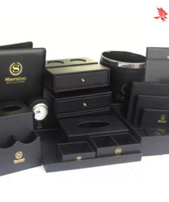 Đồ da màu đen khách sạn