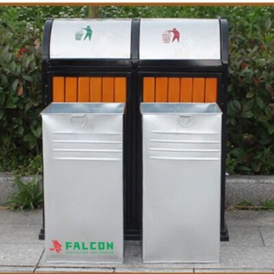 Thùng rác đôi ngoài sảnh